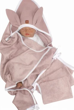 Bambusowy komplet kąpielowy dla niemowlaka: okrycie, ręczniczek oraz myjki - brudny róż