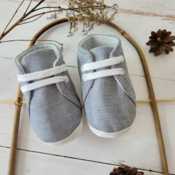 Buciki niemowlęce wiązane chrzest wkładka 9-12cm szare