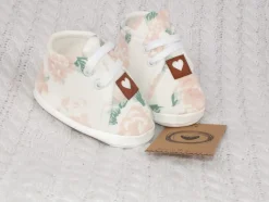 Buciki niemowlęce wiązane dresowe wkładka 9-12cm kwiaty ecru
