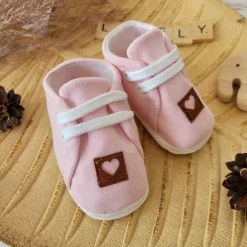 Buciki niemowlęce wiązane dresowe wkładka 9-12cm różowe