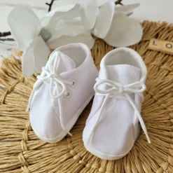 Buciki niemowlęce wiązane wkładka 9-12cm białe chrzest