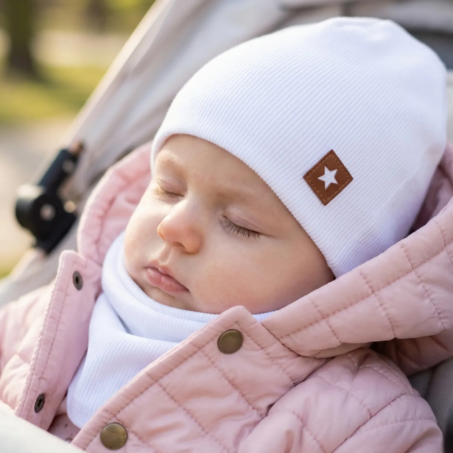 Czapka podwójna prążkowana niemowlęca + tuba rozmiar 56-110 biała