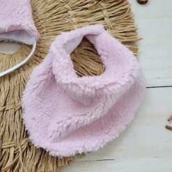 Czapka wiązana niemowlęca baranek z uszkami + apaszka rozmiar 56-86 różowa