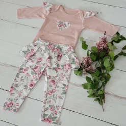 2 cz komplet body + legginsy ze spódniczką w kwiaty brudny róż 56-86