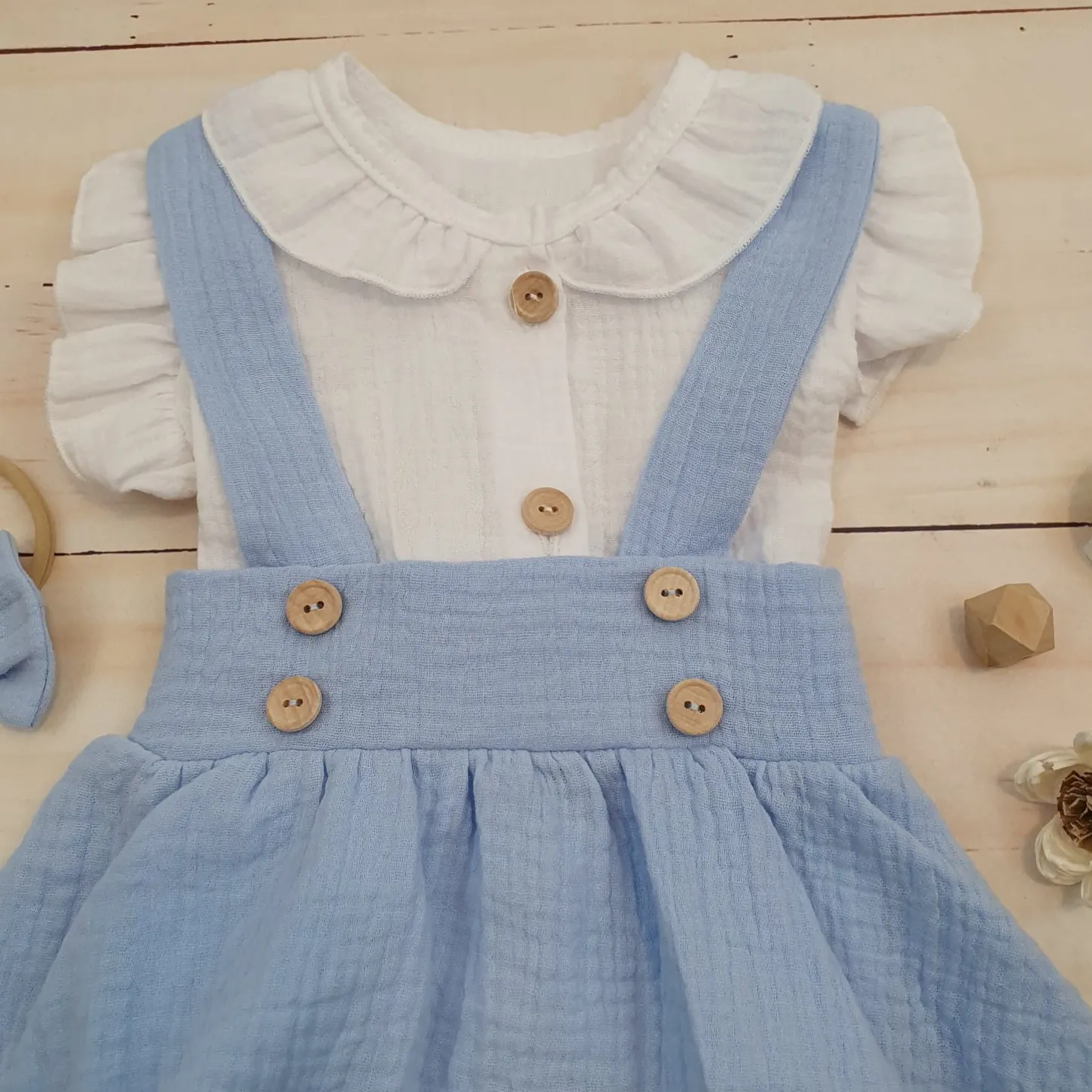 3 cz muślinowy komplet body + spódniczka na szelkach+ opaska 56-86 baby blue