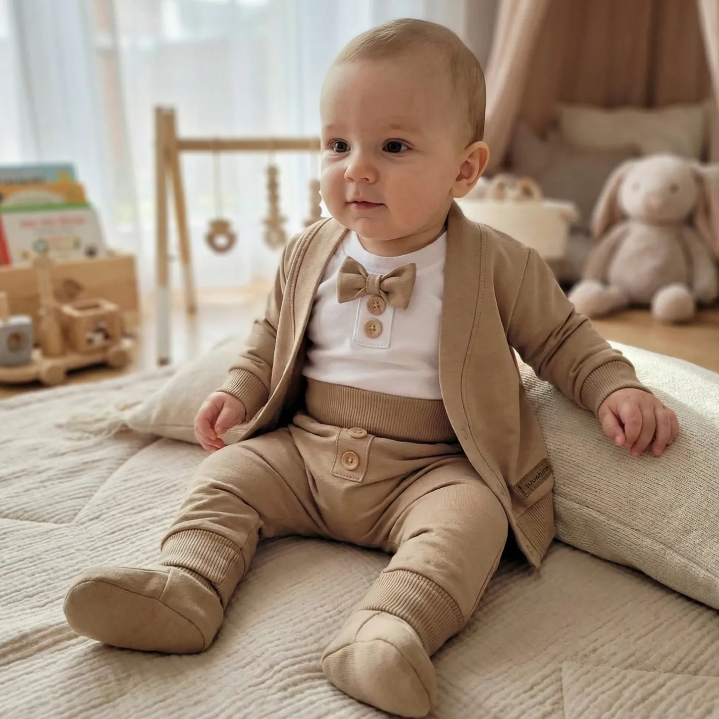 5-cz nowoczesny garniturek do chrztu , komplet elegancki 56-86 caffe mokka