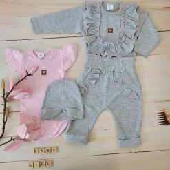 4cz zestaw komplet body+spodnie+czapka+ bluzeczka szary ostatnie sztuki 56