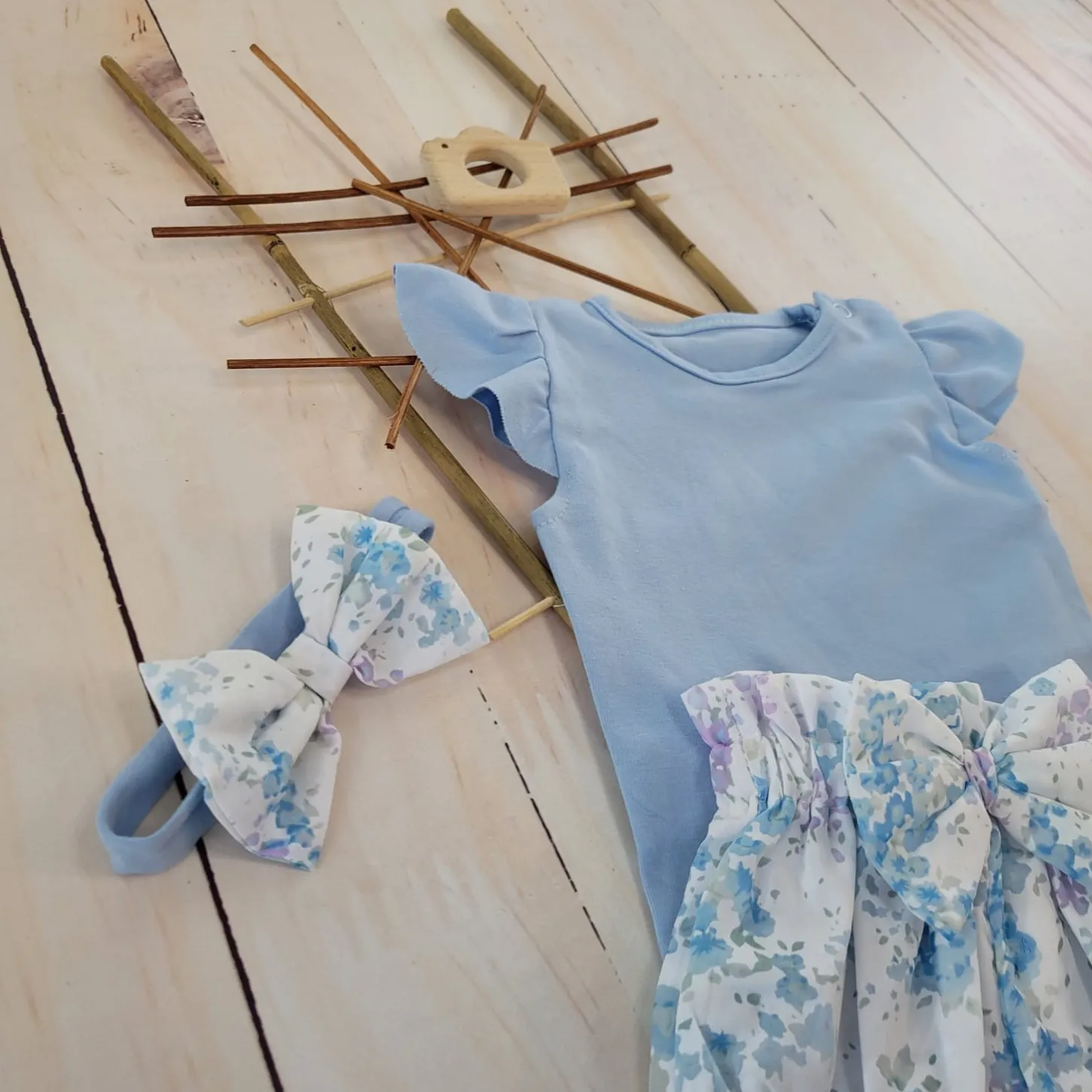 3cz zestaw komplet lato body+bloomersy+opaska błękit ostatnie sztuki 56, 68, 68