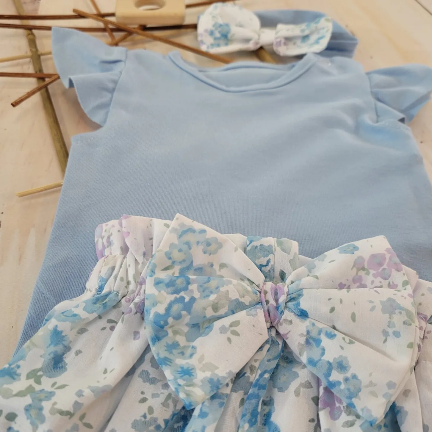 3cz zestaw komplet lato body+bloomersy+opaska błękit ostatnie sztuki 56, 68, 68