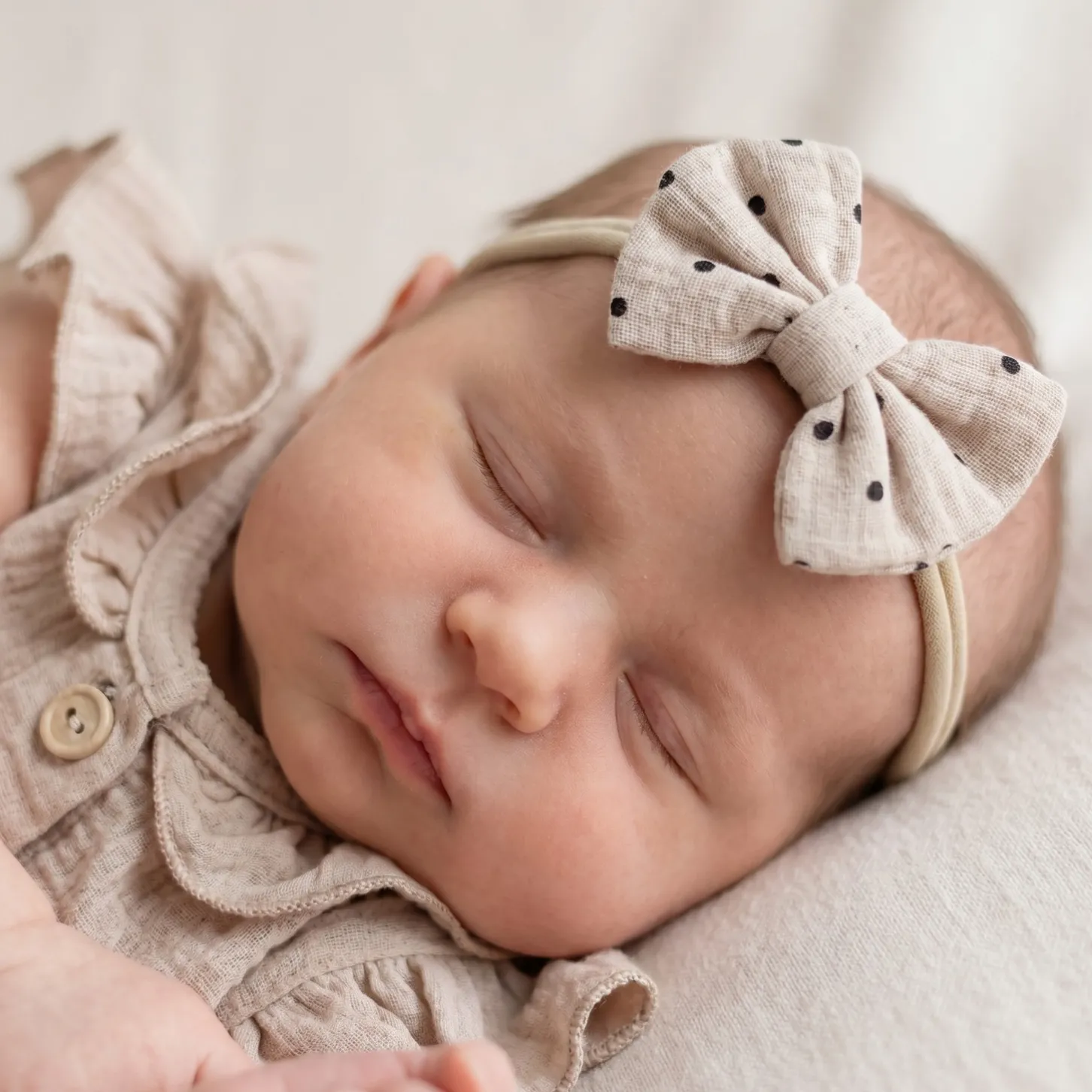 3 cz zestaw komplet lato body+bloomersy ze spódniczką +opaska cloud beige