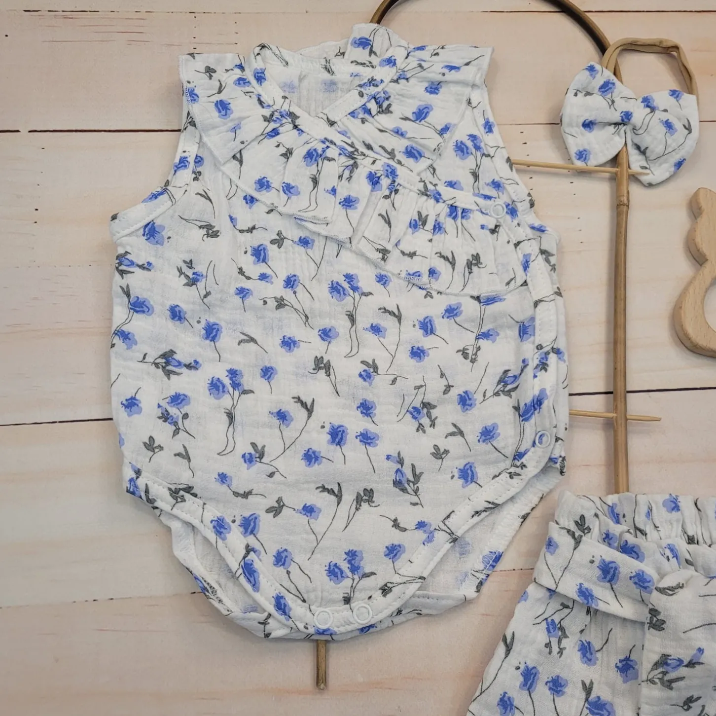 3 cz zestaw komplet lato body+spodenki+opaska 56-86 niebieskie kwiatuszki