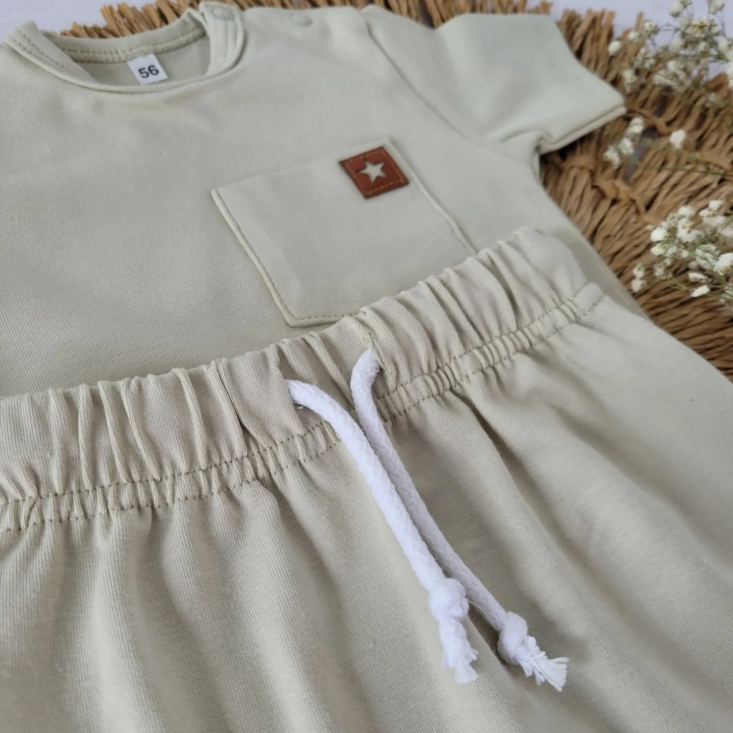 2 cz zestaw komplet tshirt +spodenki na lato oliwkowy ostatnie sztuki 74-86