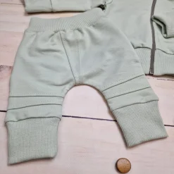 Dres niemowlęcy 2 cz bawełniany z odpinanym kapturem 56-86 minty green