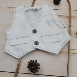 Elegancka kamizelka niemowlęca tkanina biała ostatnie sztuki 56, 86
