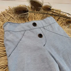 Eleganckie spodenki niemowlęce z tkaniny lato szare ostatnie sztuki 56