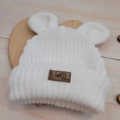 KAZUM Czapka włóczkowa dziergana z uszkami 56-86 coconut