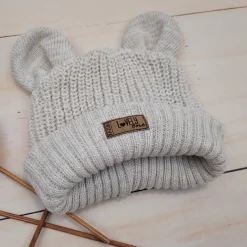 KAZUM Czapka włóczkowa dziergana z uszkami 56-86 cappuccino