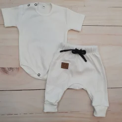 KAZUM 2 cz komplet body+spodnie 56-86 ivory