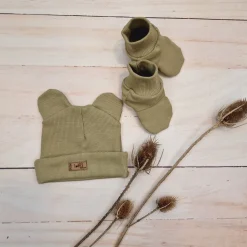 KAZUM 2 cz komplet czapka z uszkami+ buciki 56-86 olive green