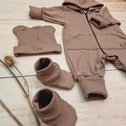 KAZUM 3 cz komplet kombinezon+czapka+buciki 56-86 sweet choco