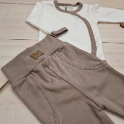 KAZUM 2 cz komplet niemowlęcy body+półśpiochy sweet choco ostatnie sztuki 50