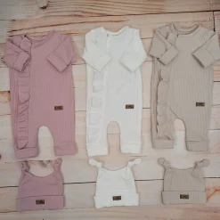 KAZUM 2 cz komplet rampers rozsuwany na zamek do samego dołu + czapka, dla dziewczynki 56-68 candy pink