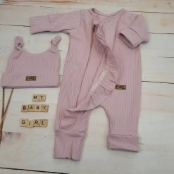 KAZUM 2 cz komplet rampers rozsuwany na zamek do samego dołu + czapka, dla dziewczynki 56-68 candy pink