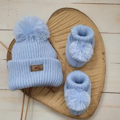 KAZUM 2 cz komplet włóczkowy czapka+buciki rozmiar 56-86 baby blue