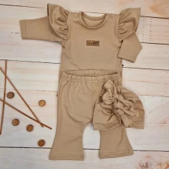KAZUM 3cz piękny komplet body + spodnie dzwony + czapka 56-86 cappuccino vibe