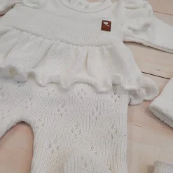 KAZUM 4cz włóczkowy komplet ażurkowy z falbanką 56-68 porcelain white