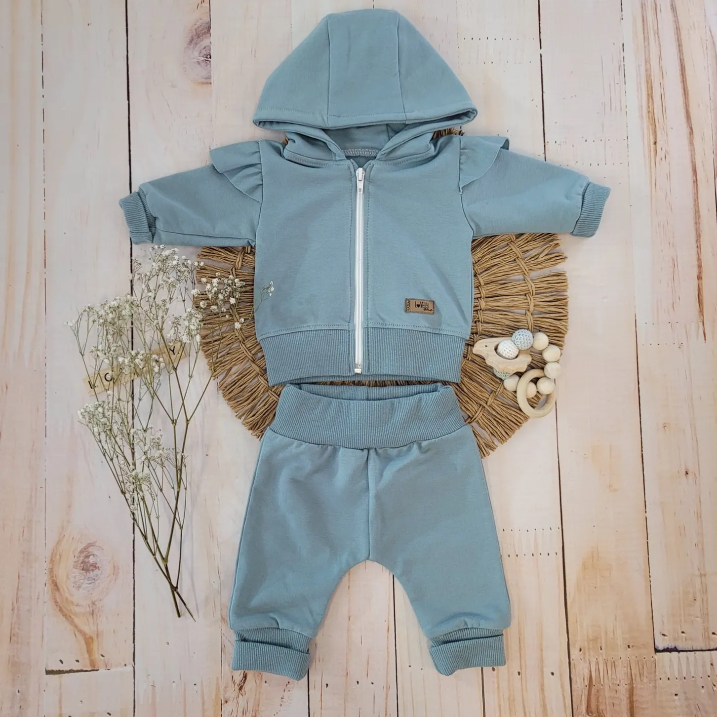 KAZUM Dres dziewczęcy bluza + spodnie z falbankami morski ostatnie sztuki 56-86