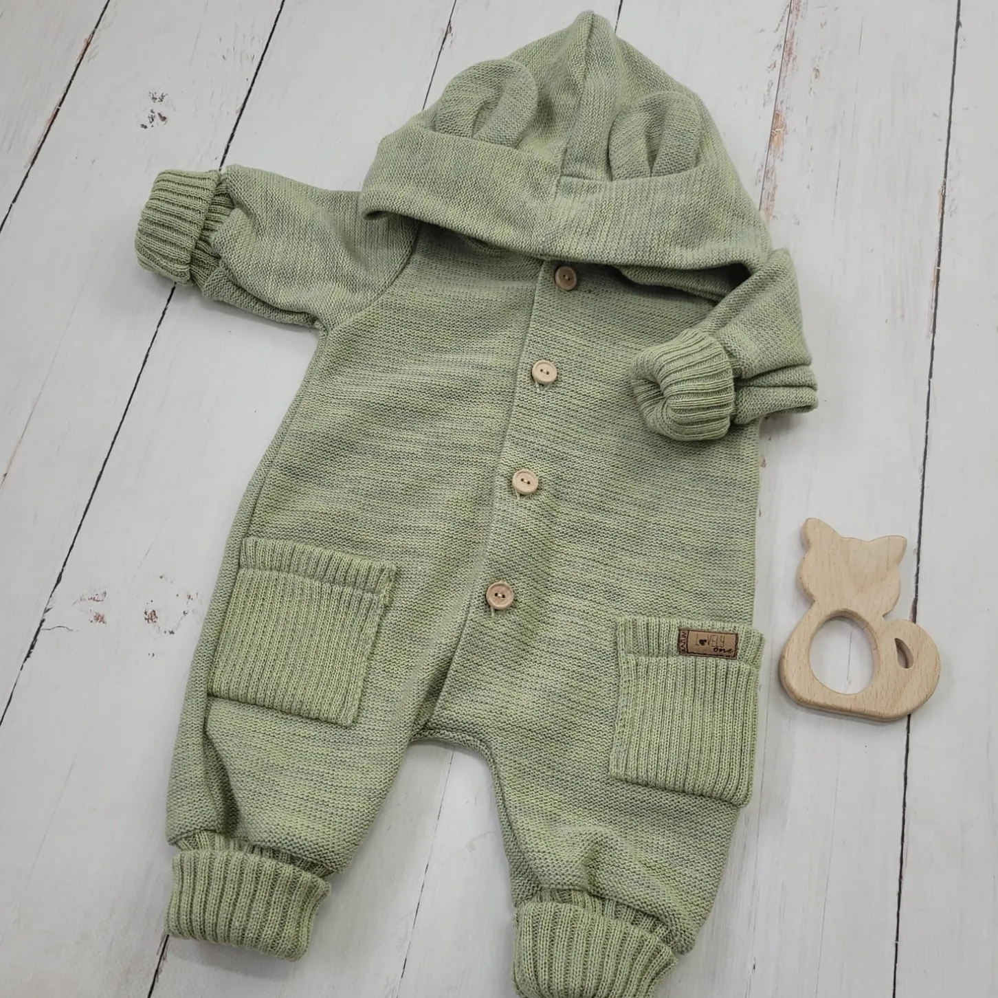KAZUM Kombinezon włóczkowy wiosna jesień z odpinanym kapturem 56-86 olive green
