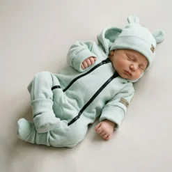 KAZUM Kombinezon z ocieplanej dresówki bez stóp + czapka + buciki 56-86 mint green