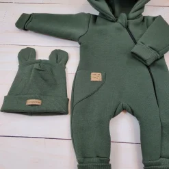 KAZUM Kombinezon z ocieplanej dresówki bez stóp + czapka khaki 56-86