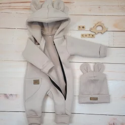 KAZUM Kombinezon z ocieplanej dresówki bez stóp + czapka beige latte 56-86