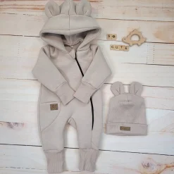 KAZUM Kombinezon z ocieplanej dresówki bez stóp + czapka beige latte 56-86
