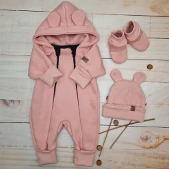 KAZUM Kombinezon z ocieplanej dresówki bez stóp + czapka + buciki coral pink 56-86