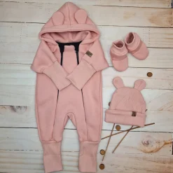 KAZUM Kombinezon z ocieplanej dresówki bez stóp + czapka + buciki coral pink 56-86