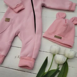 KAZUM Kombinezon z ocieplanej dresówki bez stóp + czapka blush 56-86