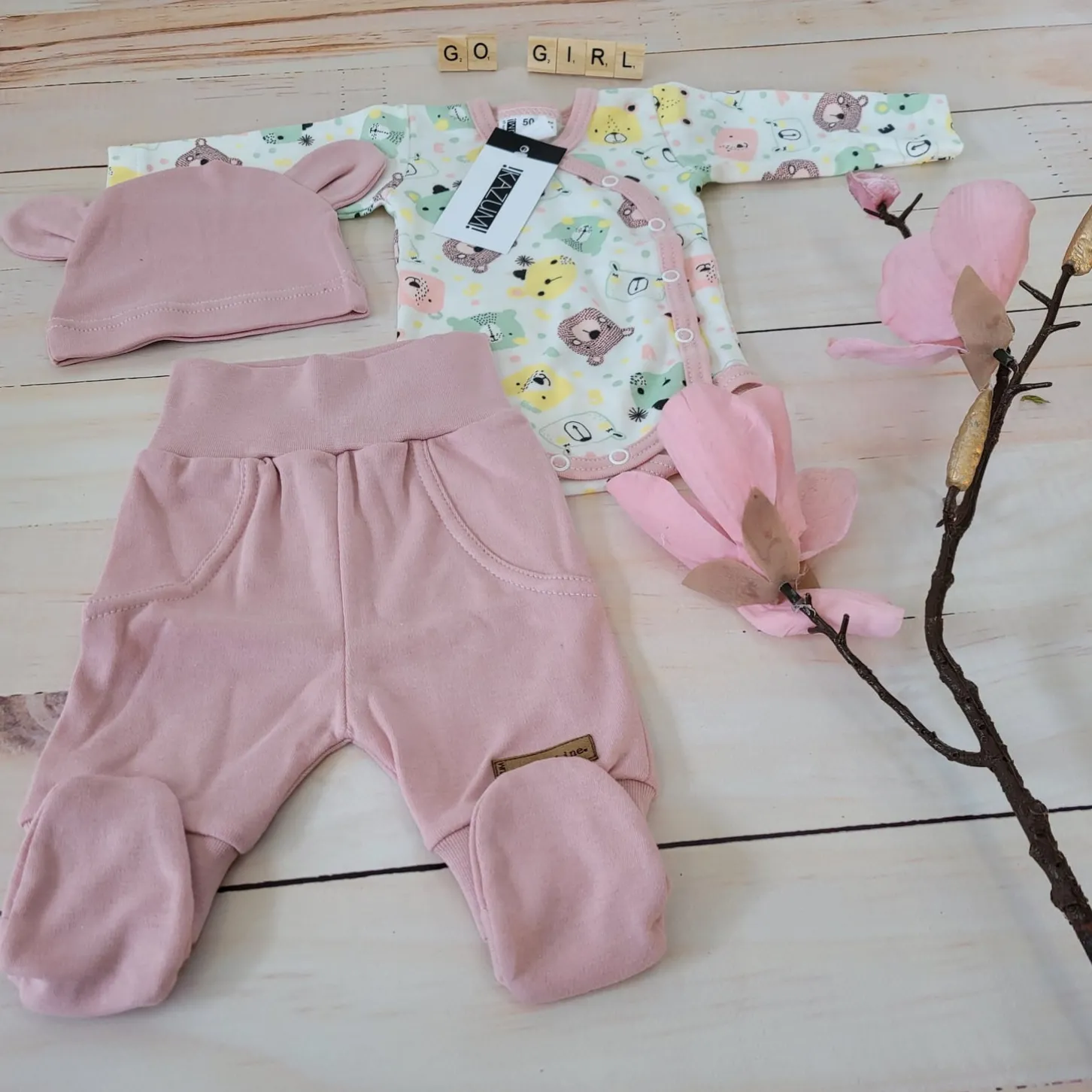 KAZUM Komplet body + półśpiochy + czapka baby pastel pink bear ostatnie sztuki 50, 68