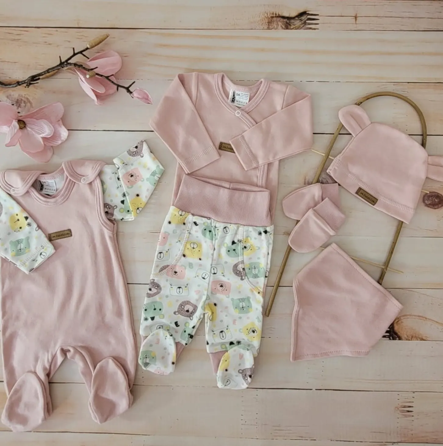 KAZUM Komplet wyprawka do szpitala 7 cz baby pastel pink bear ostatnie sztuki 50