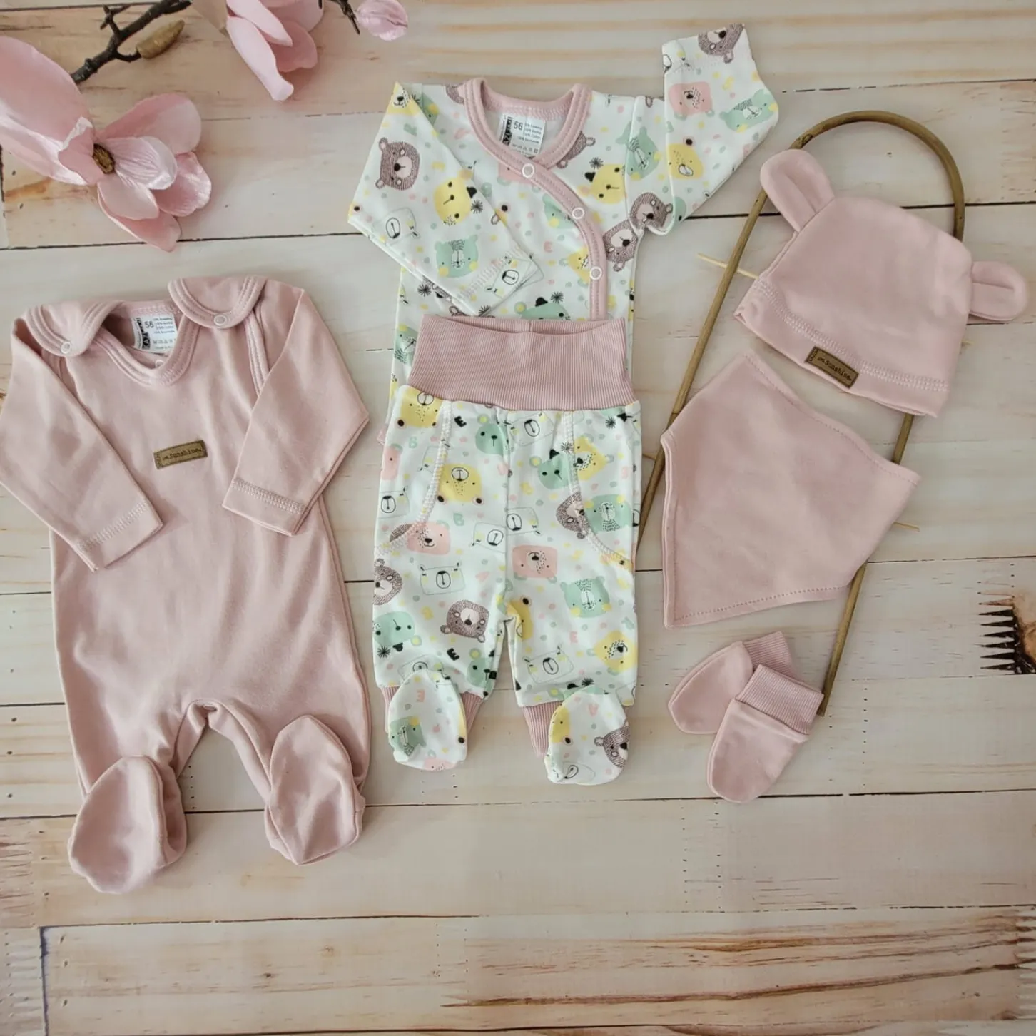 KAZUM Komplet wyprawka do szpitala 7 cz baby pastel pink bear ostatnie sztuki 50