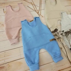 KAZUM Spodnie na szelkach z dresówki ocieplanej 56-86 baby blue