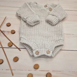 KAZUM Sweterek-body włóczkowe dziergane rosnące z dzieckiem 56-86 cappuccino