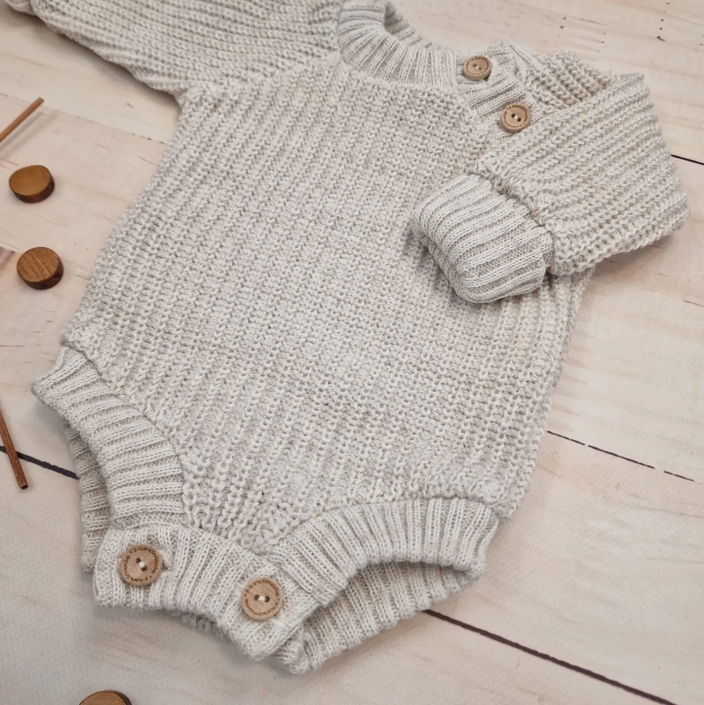 KAZUM Sweterek-body włóczkowe dziergane rosnące z dzieckiem 56-86 cappuccino