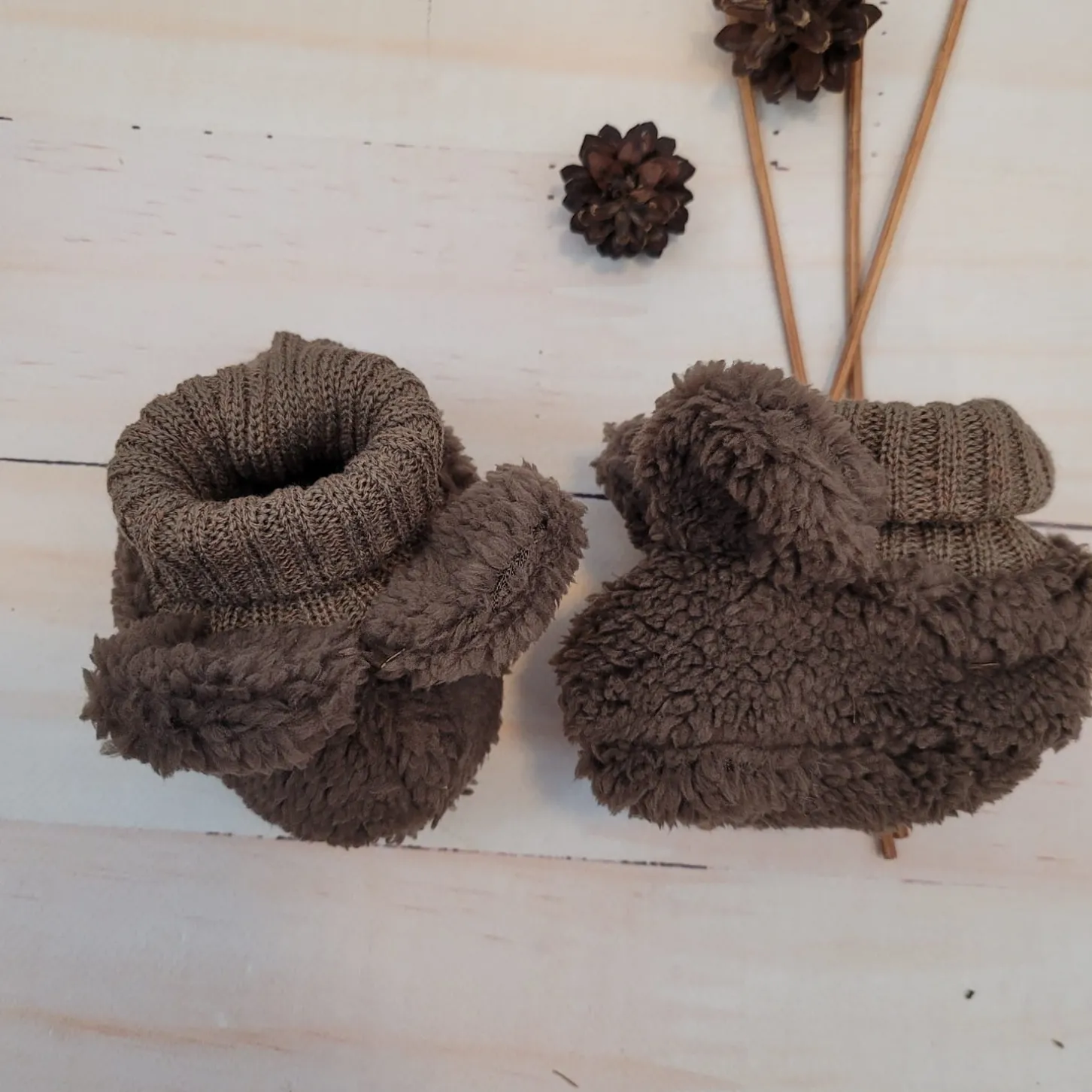 KAZUM Urocze buciki niemowlęce misiowe z uszkami i ściągaczem 56-86 chocolate muffin