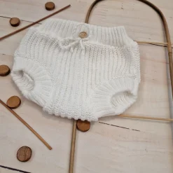 KAZUM Włóczkowe spodenki, bloomersy 56-86 coconut