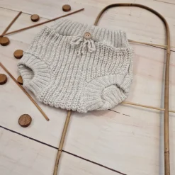 KAZUM Włóczkowe spodenki, bloomersy 56-86 cappuccino