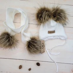 Komplet zimowy czapka wiązana z 2 pomponami + szalik 56-86 white