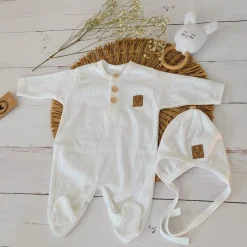 Pajacyk z guzikami + czapka wiązana komplet 2 cz 50-68 biały